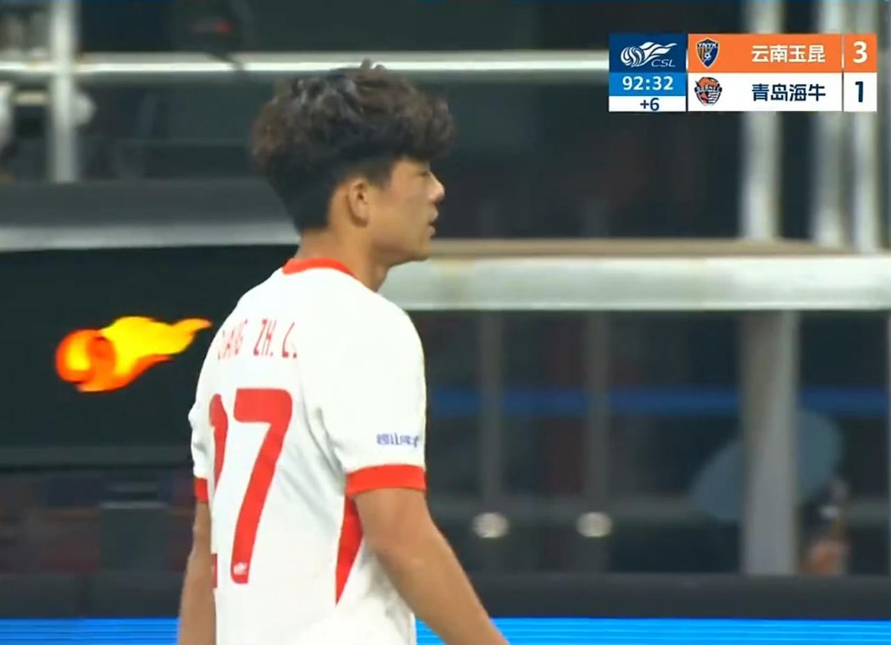 09年出生的国少小将邝兆镭在中超替补登场了，首秀能打几分？有没有西班牙足球的影子