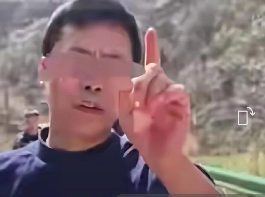 雁塔法院最新回应，秦岭紫午玉乱扔垃圾事情，这已经引起央媒青峰侠的关注，3月21日