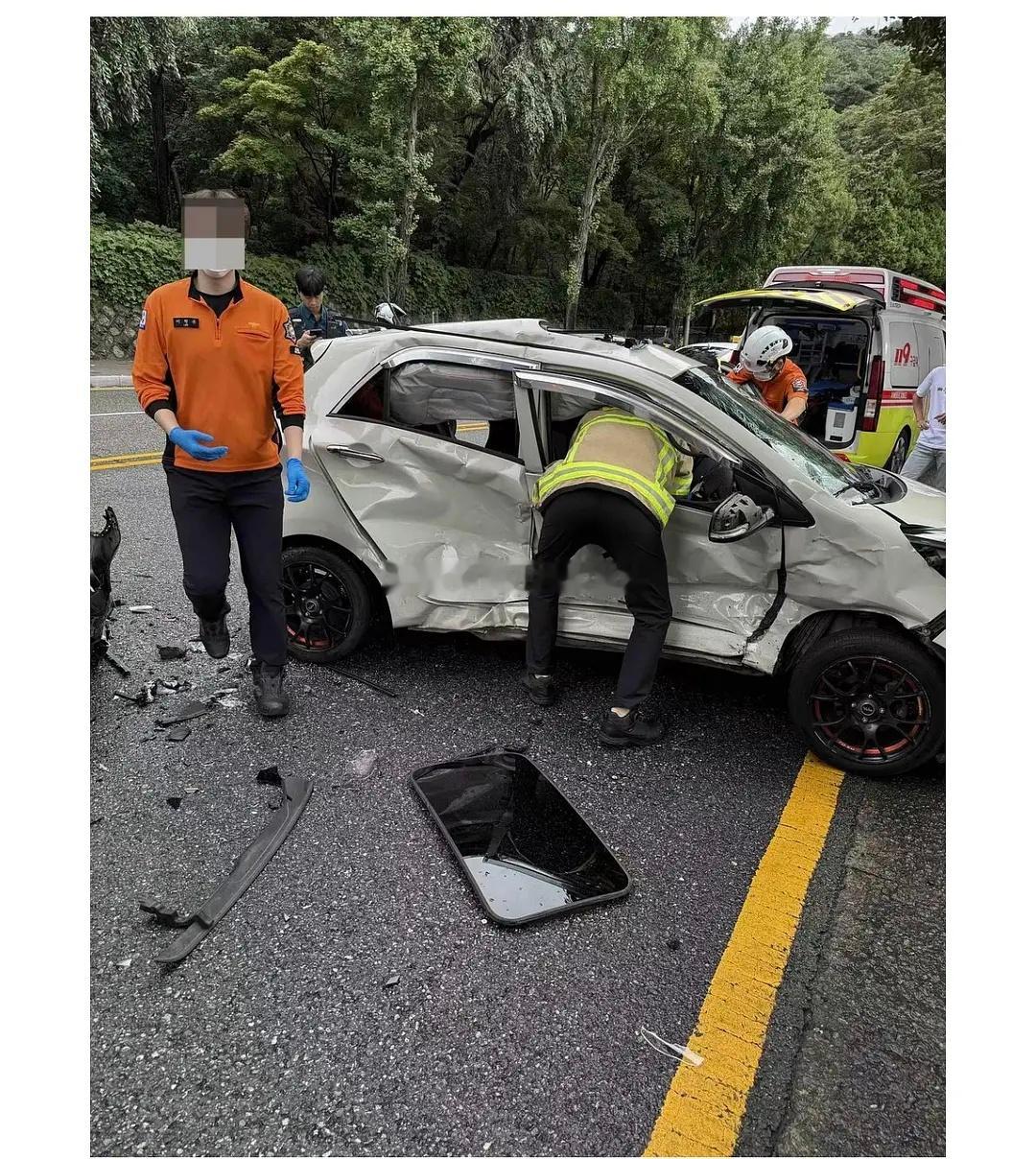 果真评论区才是年度笑话王~😂😂