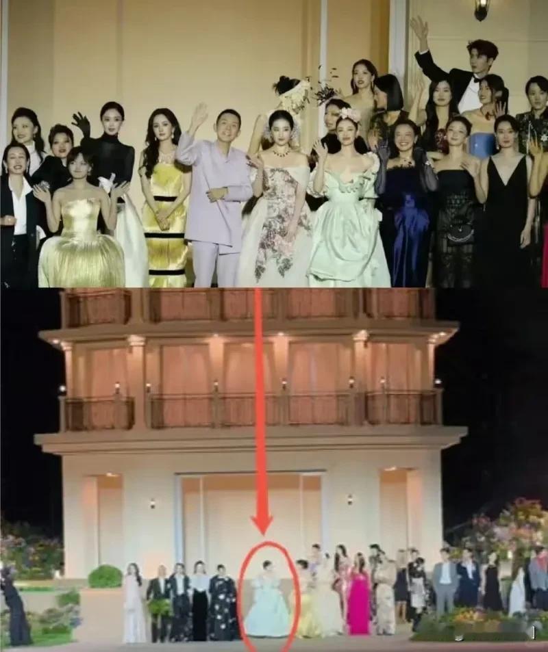 送给钟楚曦一首诗：头戴一朵花，衣着一身绿，今年刚十八，唯我最美丽，早站正c位，仙