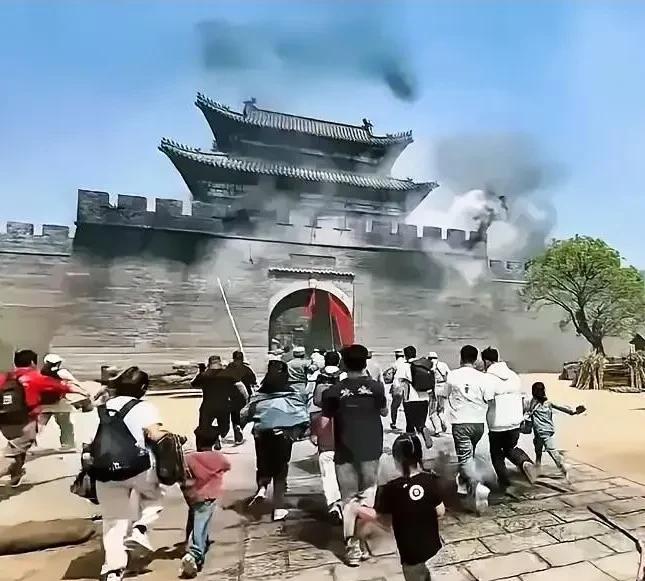 #我的宝藏兴趣#宝子们，今天咱就来唠唠山东临沂这个超火的“跟着团长打县城”项目