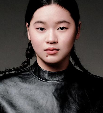 发现没有全红婵每次接受采访都有一个别人很难学到的特点，她永远先说自己的问题，