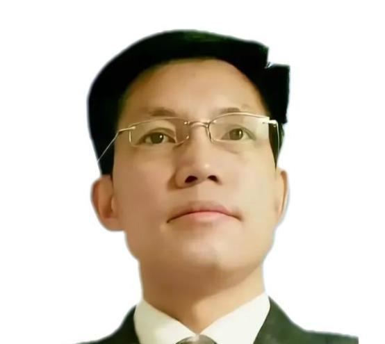 陈中华太大胆了！抛出了一个极具争议性的议题——主张违法的警官，检察官及法官，应直
