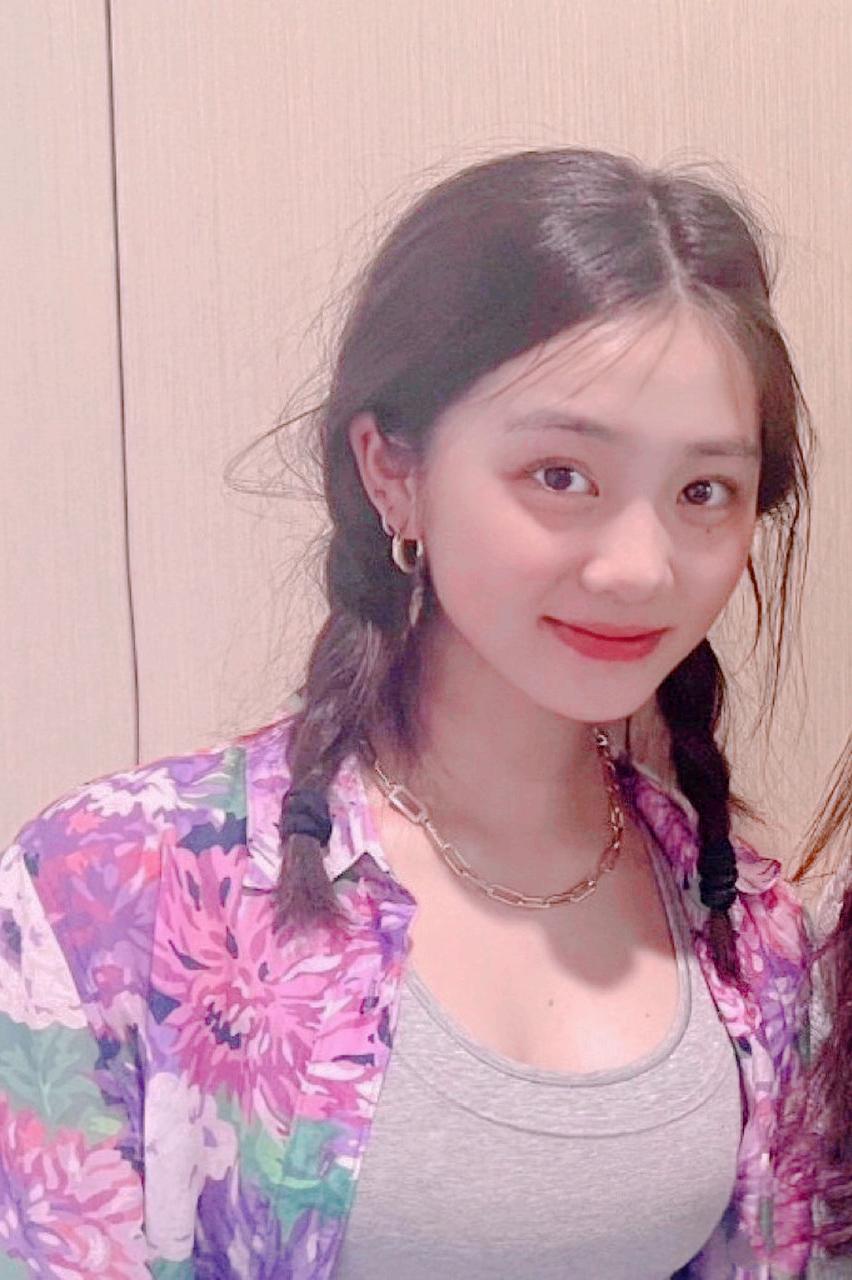 黄磊怎么也想不通，网友为啥这么反感她女儿黄多多，其实网友从来不是针对她的穿搭，而