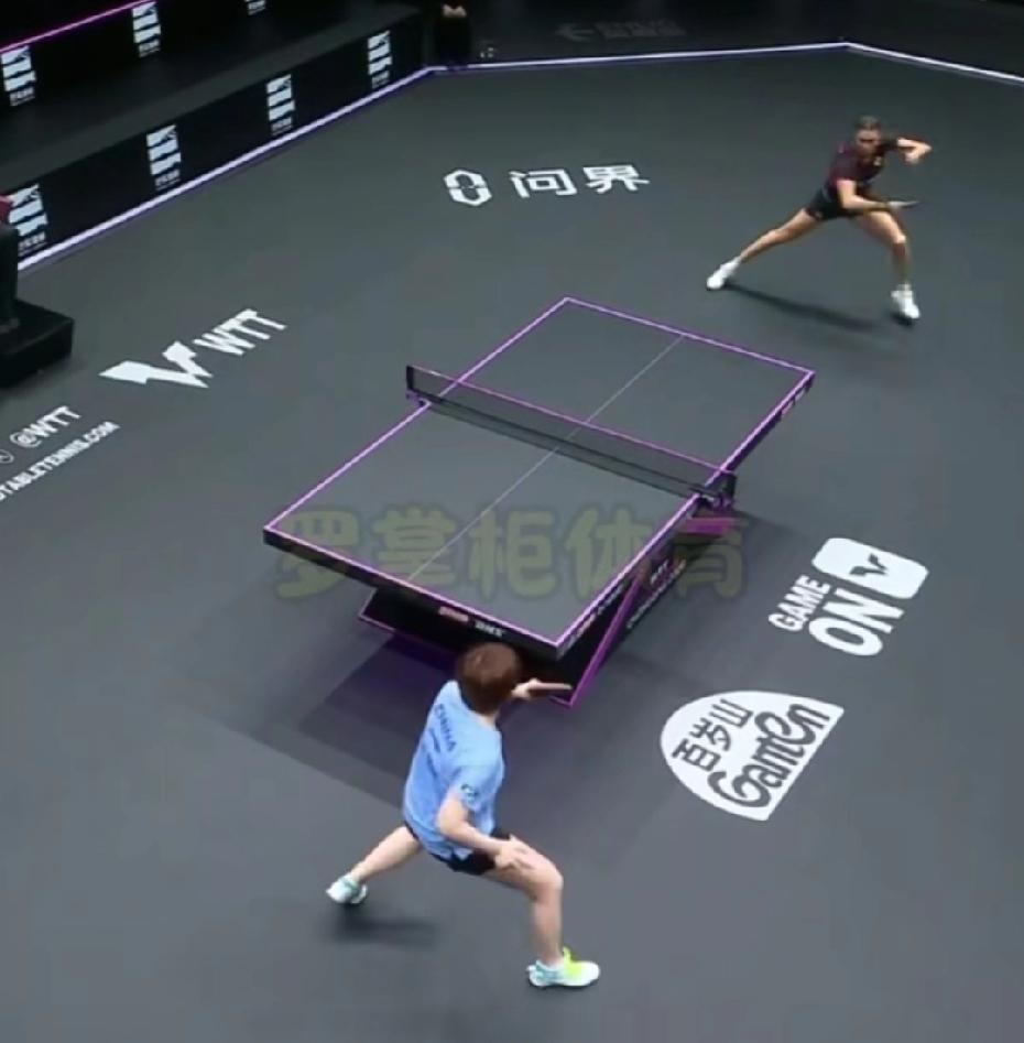 赢了！小曼姐晋级8强，3月12日，蒯曼3-1高桥，晋级八强！比分：11-4；11