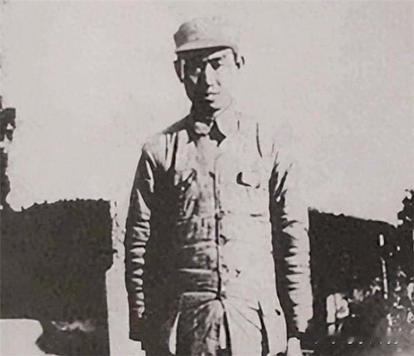 1939年，毛主席读完项英电报后，他心头燃起了一团怒火。那是一封关于高敬亭的报告