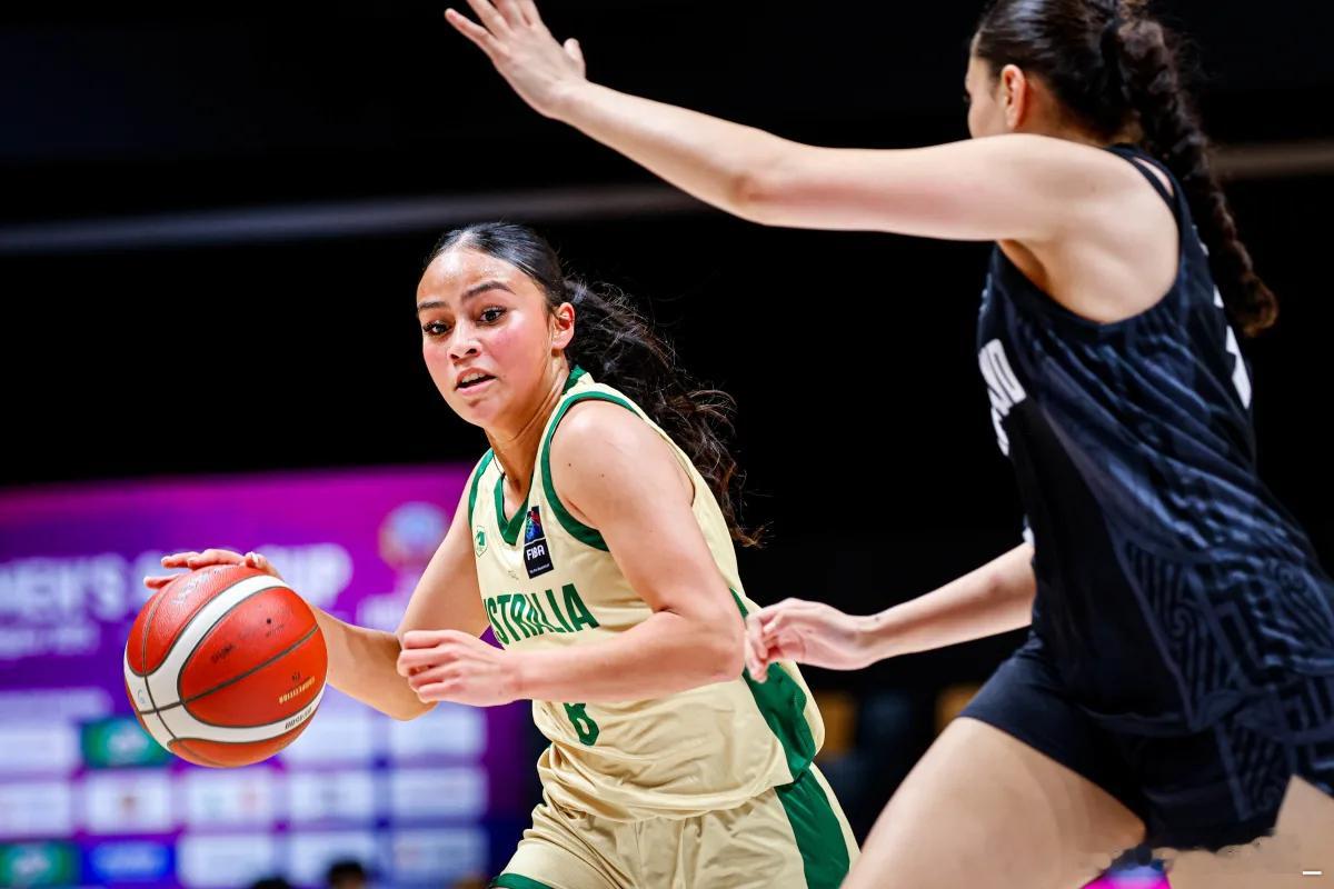 【澳大利亚大胜新西兰豪取四连冠李沅珊入选最佳阵容】在刚刚结束的FIBAU16
