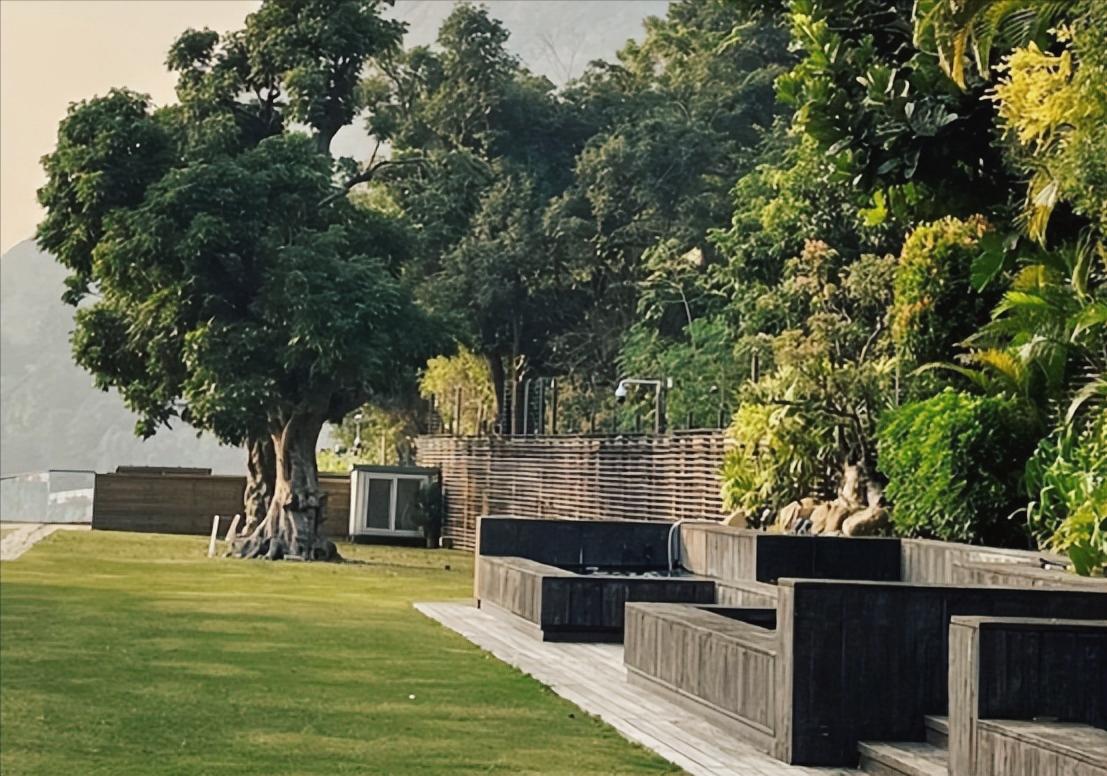 男人看完千万不要哭，因为永远没有人会心疼你。90%的男人都会被老婆嫌弃，被当成