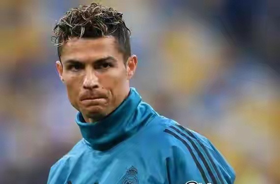 三英不敌吕布！2013年至2018年间，球王C罗在欧冠赛场以71粒进球，领先由梅