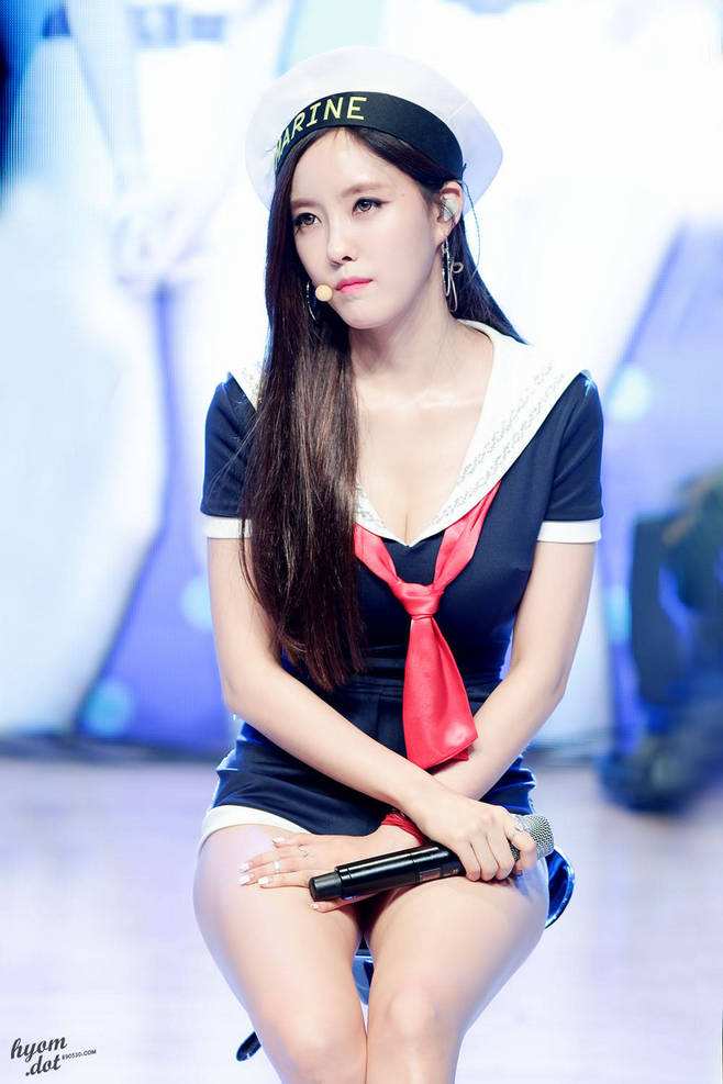 韩国4大“磨人小妖精”, 李宣美都不算啥, 最后一位身材简直没天理