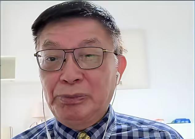 7月10日，台湾大学教授苑举正说：我在大陆遇到很多人，享受着社会主义带来的好处，
