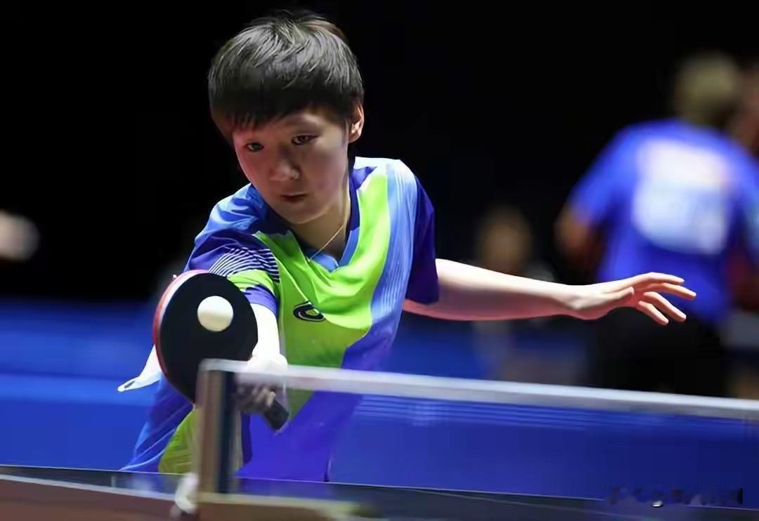 曼昱说和大迪水平差不多，说梦姐熟悉又陌生，全力以赴去拼她！预测王曼昱陈梦两人比