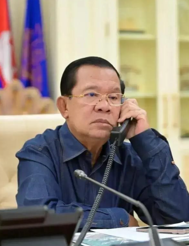 洪森这次赌错了，洪森成功预测了泰国三个月会换总理，预测到他信可能进监狱，但是洪森