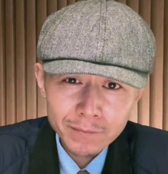 淄博一个女孩连麦大冰，求他发个视频帮忙宣传救助站里收留的一千多只流浪狗，结果被大
