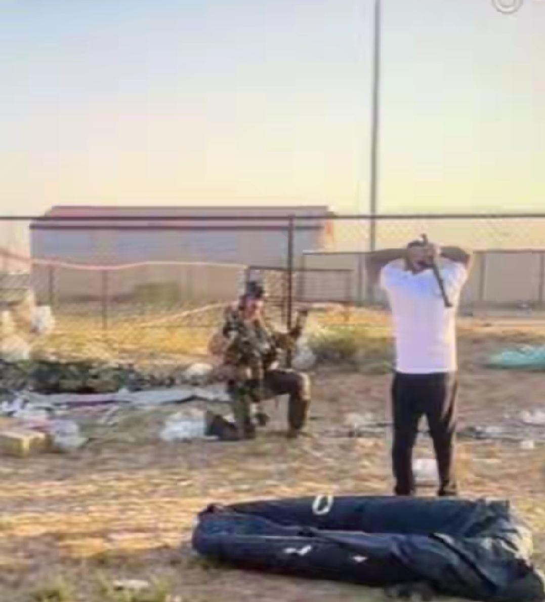 据媒体消息，3月2日，一架疑似美国F-15战机在科威特上空坠毁，飞行员跳伞逃生，