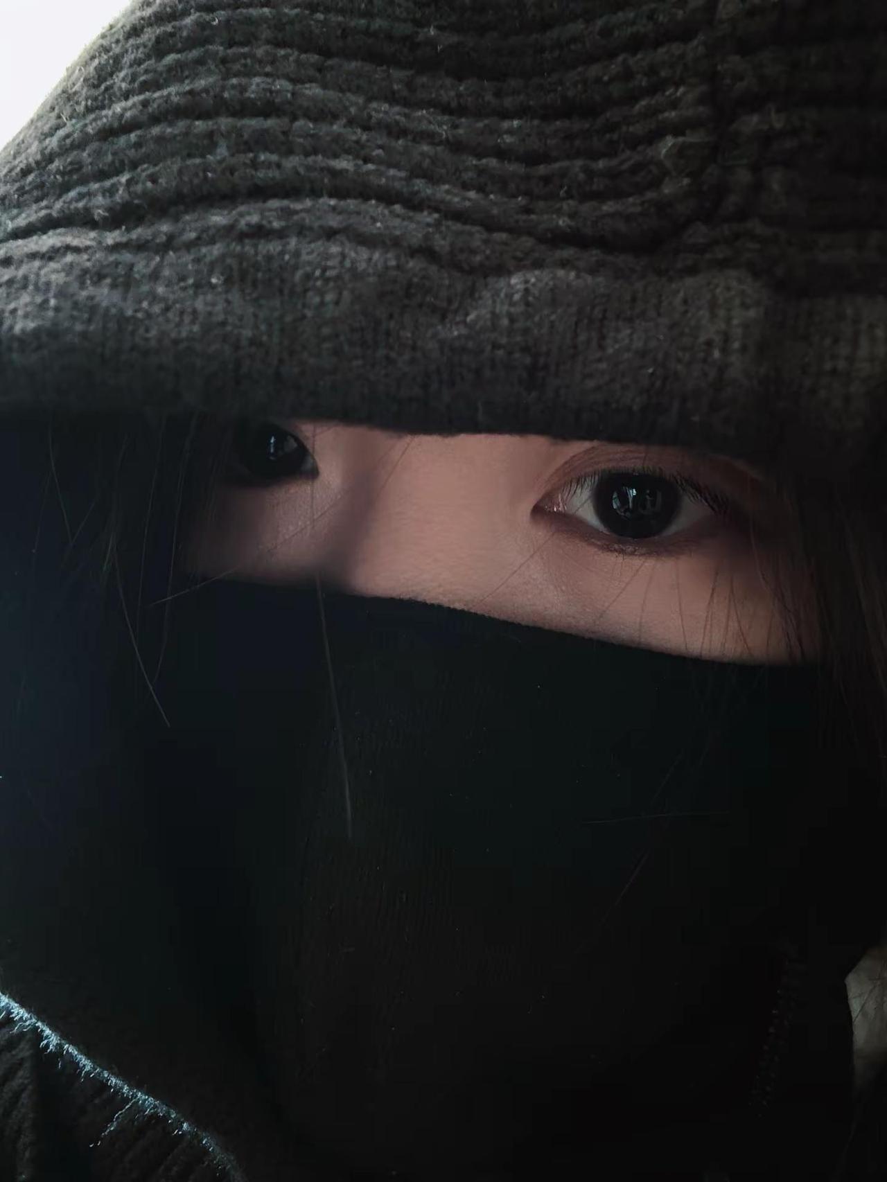 “一定要爱着什么,恰似光阴对草木的钟情”