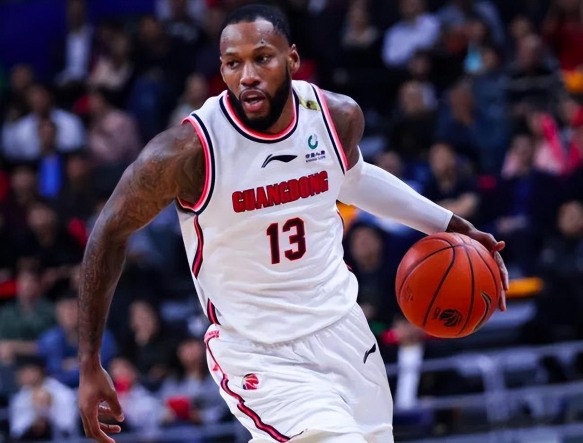 深夜爆炸性消息！威姆斯回来了！球队官方确认正式加盟！说实话，这笔签约让人有些意