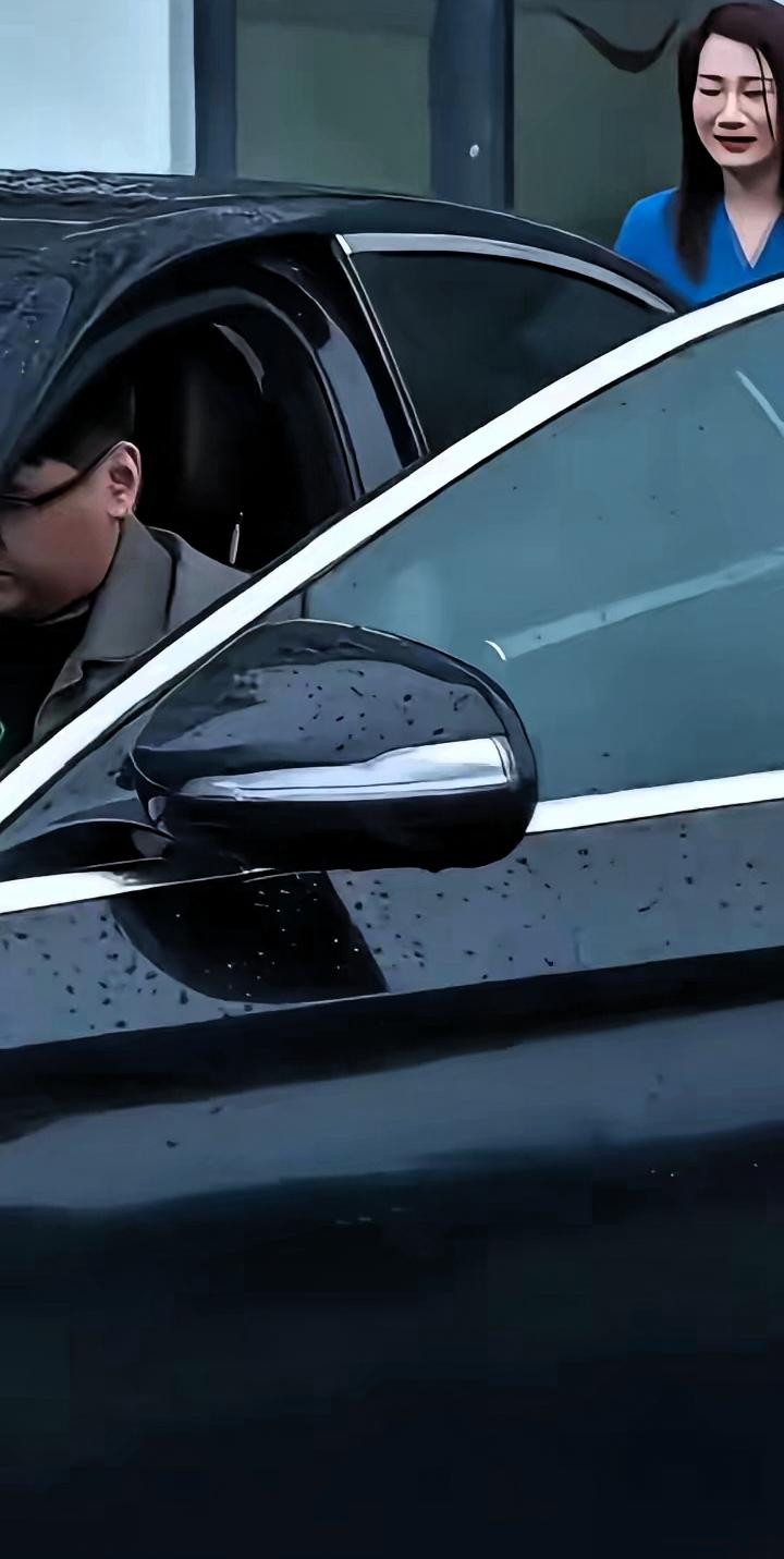 寒心！一对夫妻刚办完离婚手续，妻子轻声提议，一起吃最后一顿散伙饭，也算给这段婚姻