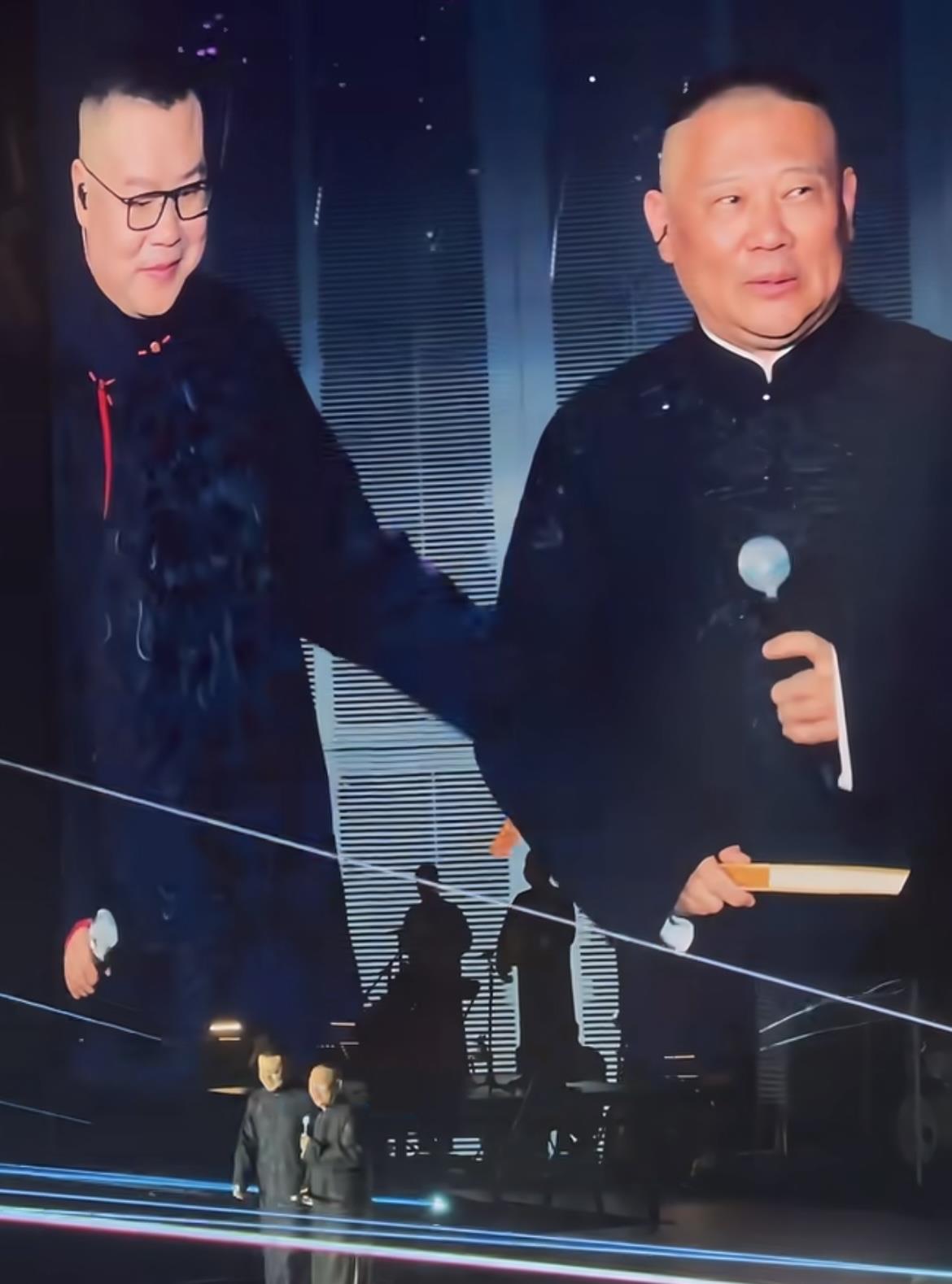 我单方面宣布！从今天开始讨厌岳云鹏！你说你办演唱会就办呗！还非要整点小惊喜！