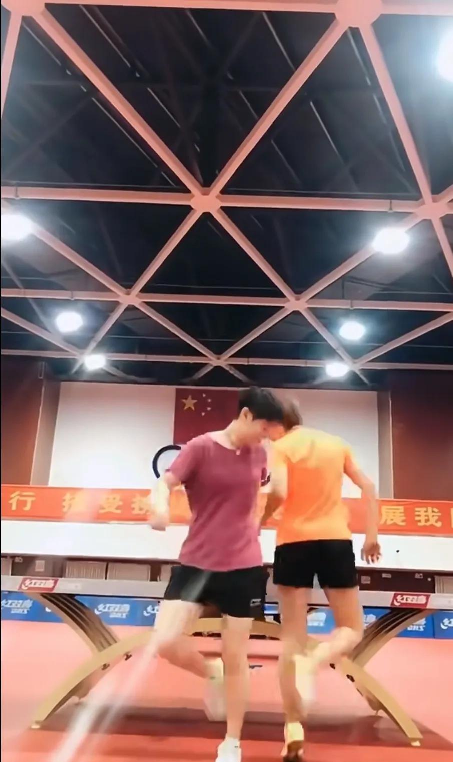 #孙颖莎##陈幸同##国乒友谊#