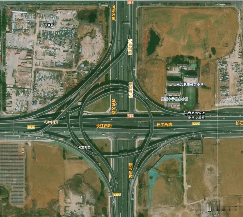 合肥西北交通枢纽。长江西路与方兴大道，全互通立交桥。这个枢纽为全互通，东南西