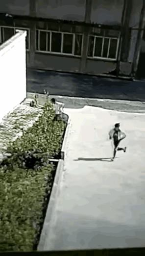 以后他们会知道，这样的做法是错误的。