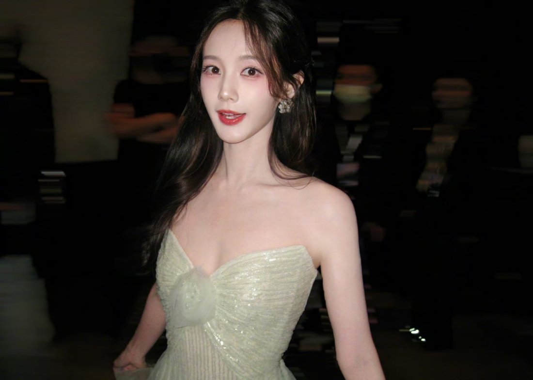 衣服也是蛛丝做的吗小清瞳手艺太好了吧等会见哦李一桐🤩[