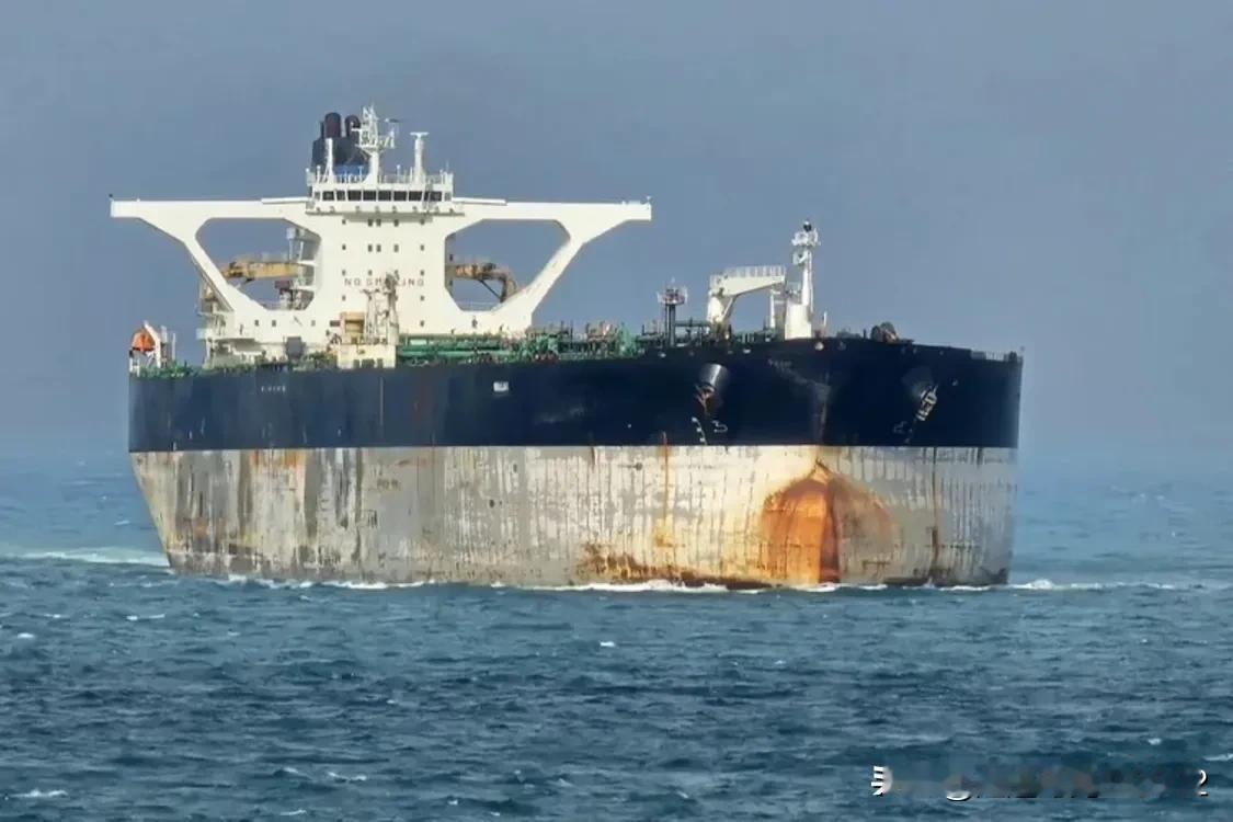 美国扣押的俄罗斯油轮上，有乌克兰人，相关细节曝光美国军方扣押俄罗斯“Mari