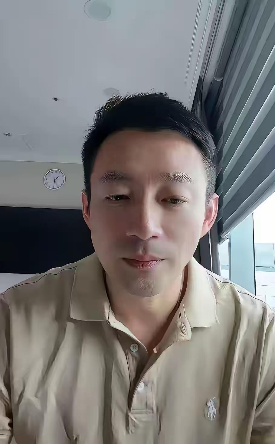 小菲再怎么样，也不敢在台北买房了。张又不是不知道他儿子怎样，前段婚姻把钱扔台北搞