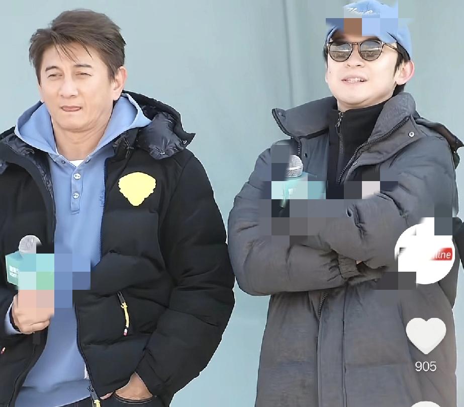 吴奇隆刘诗诗真实夫妻感情曝光了！2月8日下午，有网友偶遇吴奇隆参加线下活动，照片