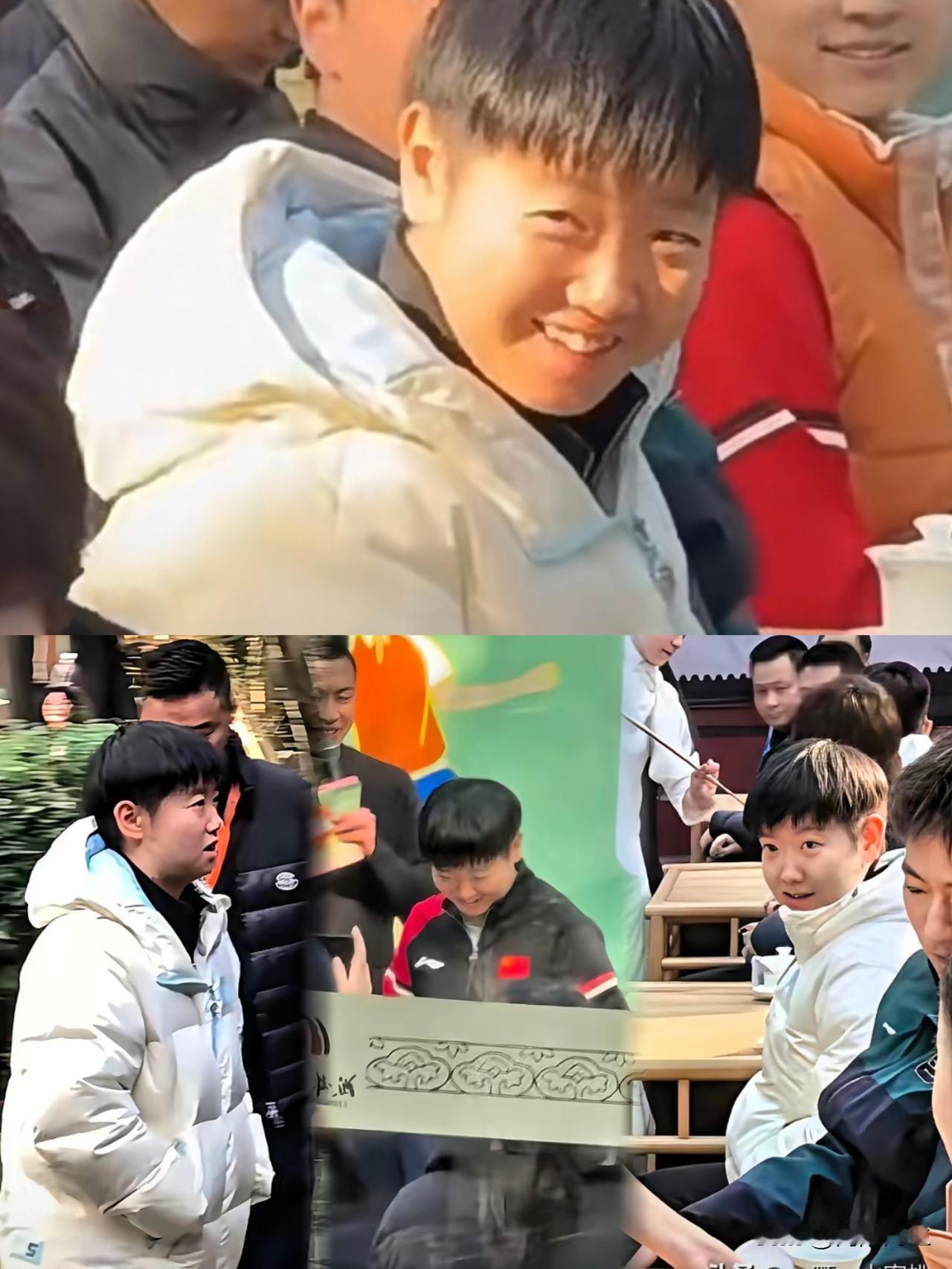 莎莎今天在成都武侯祠参加活动，现场气氛热烈。一边品着茶，一边观看古装表演，