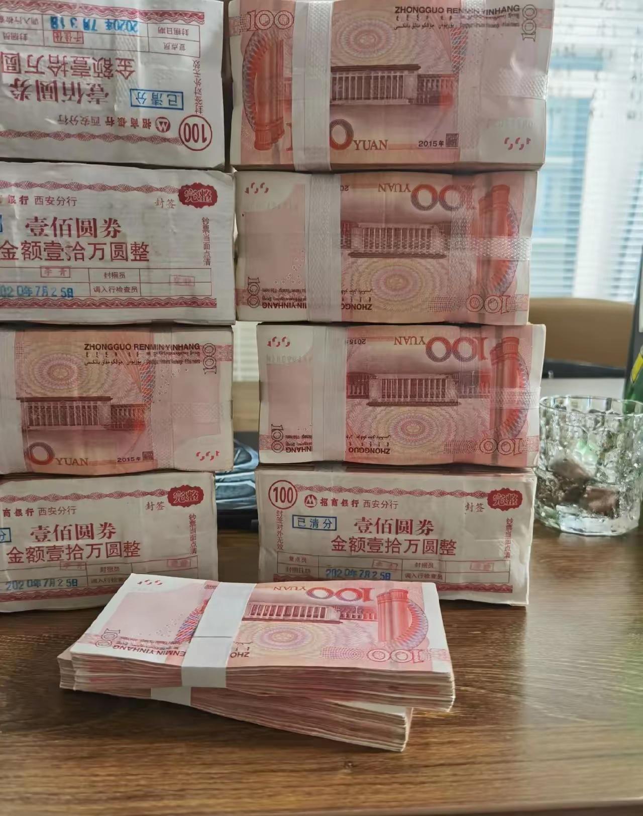 拥有多少存款才能安心躺平，这真是当代打工人的灵魂拷问。2026年的数据显示，躺