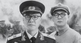 1935年5月，红军前有大渡河、后有追兵，五道防线像五把刀架在脖子上。刘伯承提笔