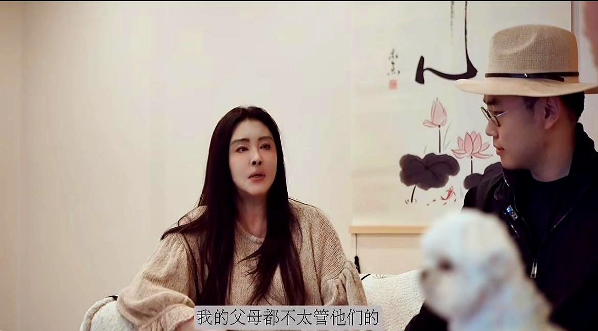 59岁的王祖贤，终于和“聂小倩”和解了。她说，入行其实是为了“买妈妈的愿望”