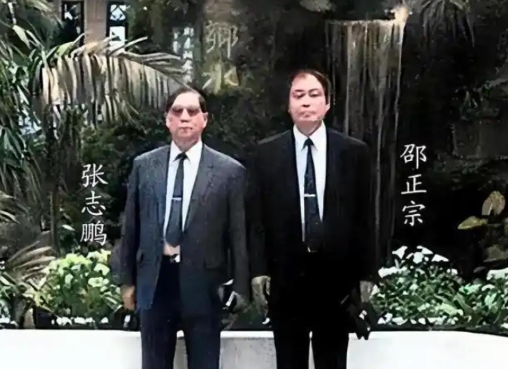 “导弹都是空心弹”，这句不该出现在公众视野里的话，1996年从李登辉嘴里蹦出来，