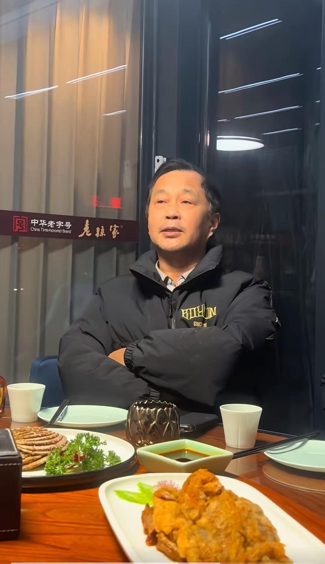 就说最近怎么没有大师的消息，竟然来到我们陕西西安了。而且竟然还是走商洛翻秦岭，从