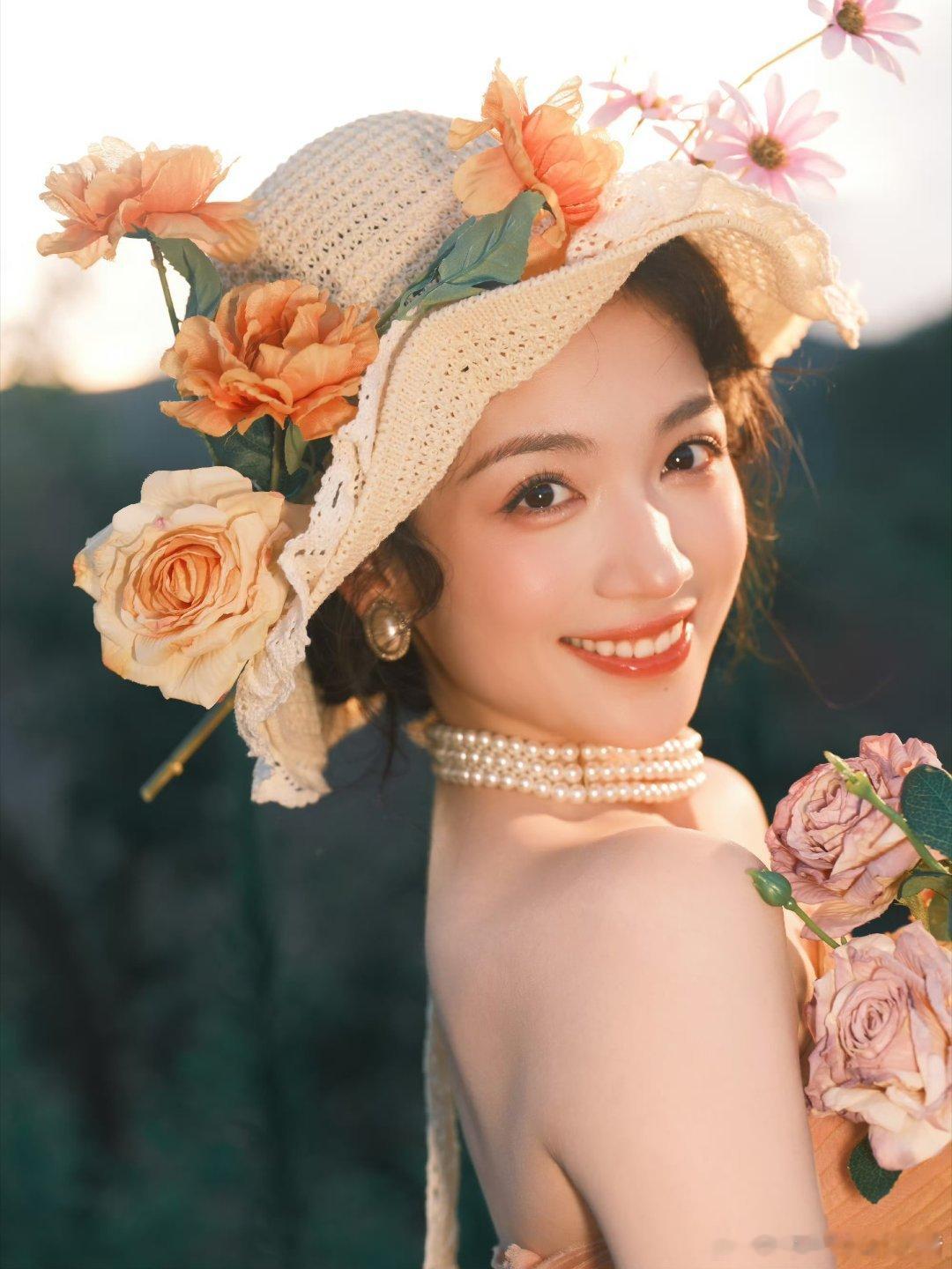 代露娃夏日写真，遇见迪士尼公主了💃​​​