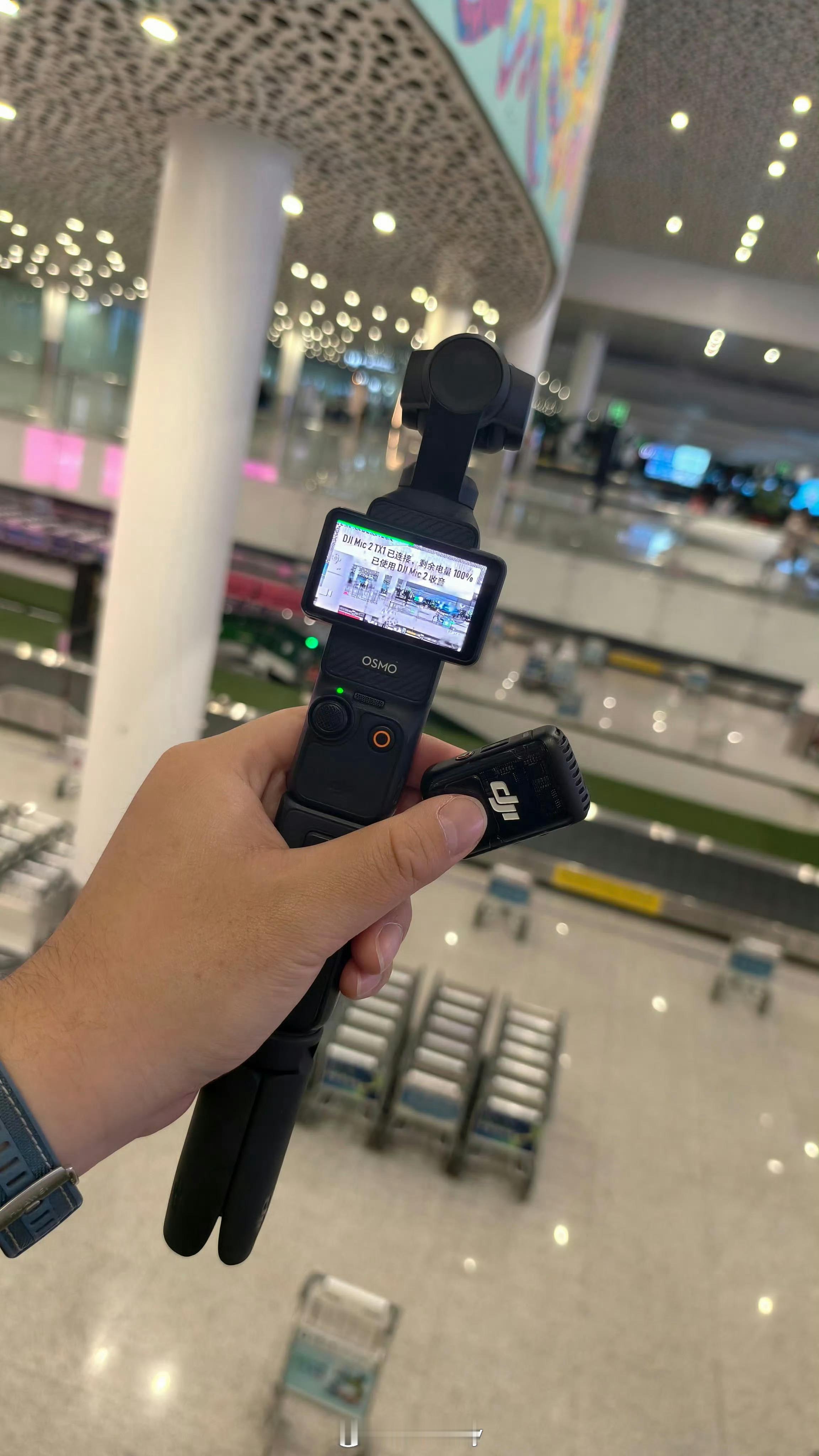 大疆创始人汪滔谈离职潮大疆现在公司大了，创新少了，以前是PM可以一人承担很多职责