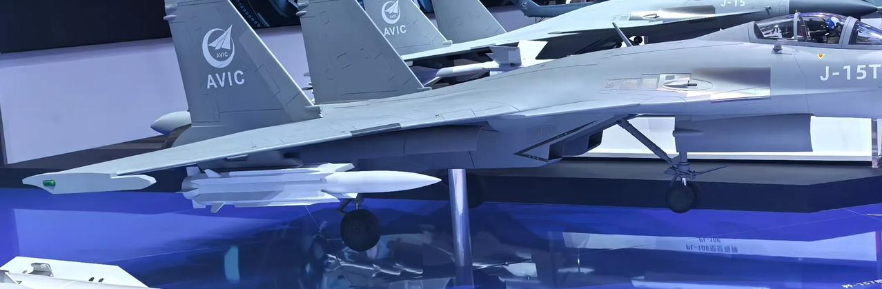 鹰击-15超音速反舰导弹一露面，印度“布拉莫斯”都不敢吱声了。相比鹰击-12导
