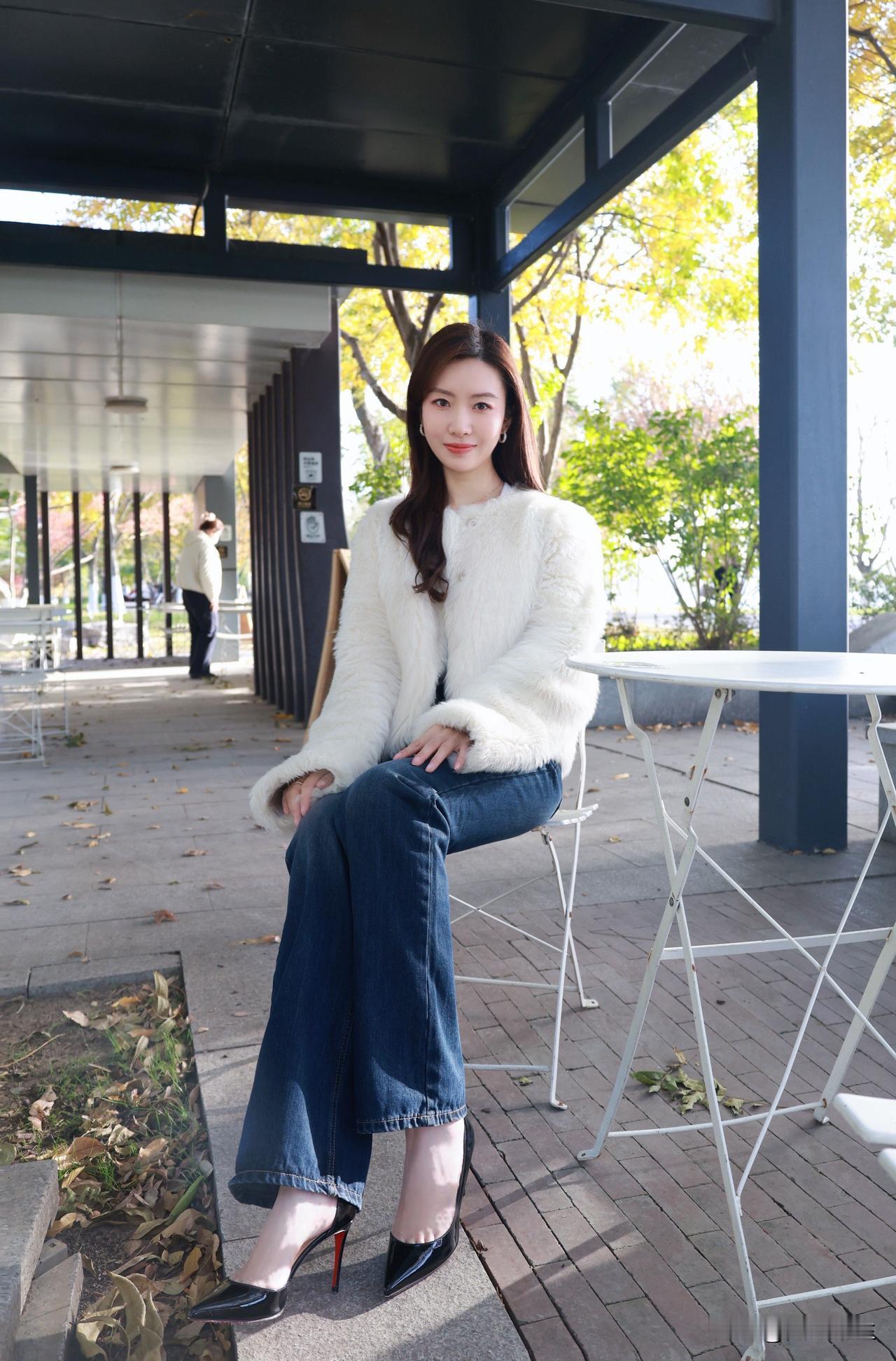 秋天很美吧调色出五彩斑斓让冬天温暖照进人间