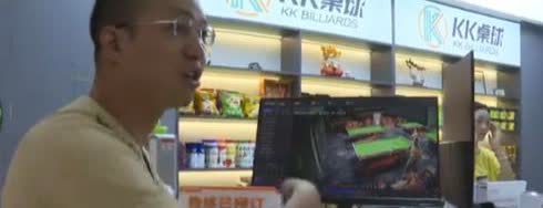 想白嫖？重庆，男子去打台球，点了一位美女助教，每小时78元。男子从凌晨12点多一
