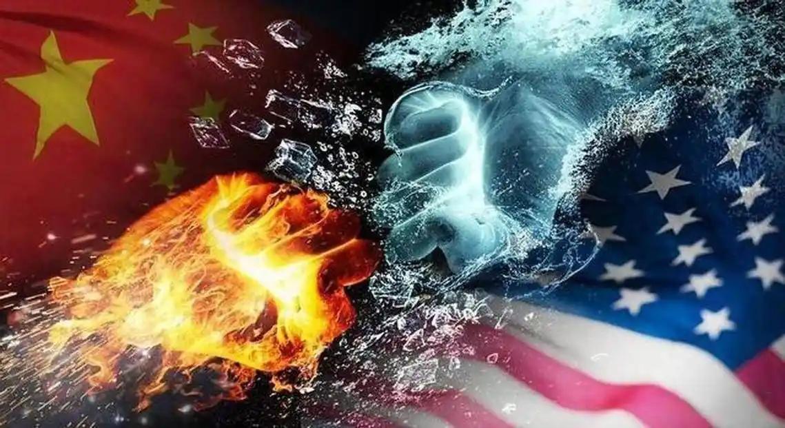 过去美国是，不让中国用美国技术。现在美国是，不让世界用中国产业。从，技术封锁