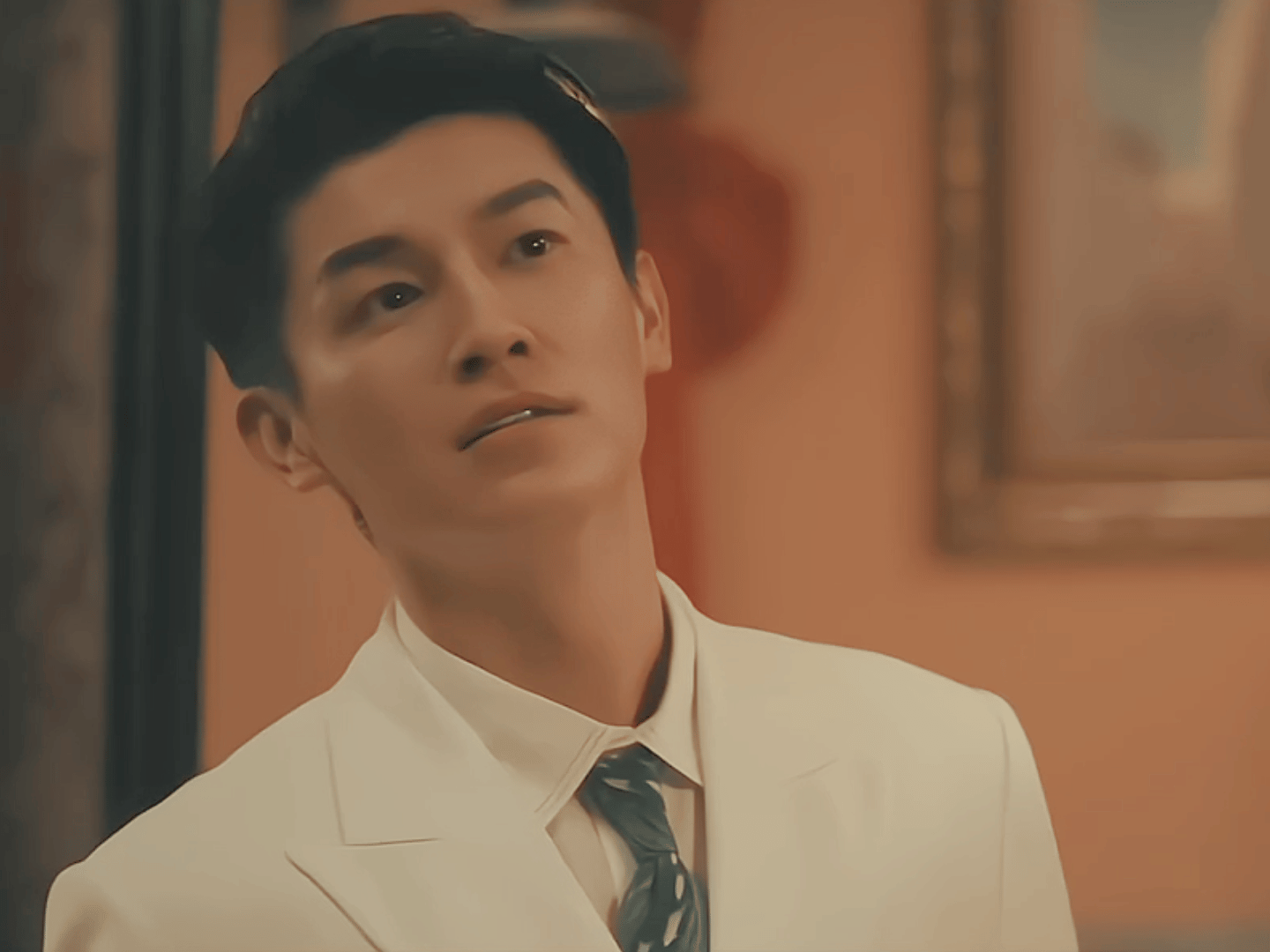 杨旭文狮城山海⭐杨旭文刘振东昨晚花了18元直通大结局，我的每一次点映只献给！