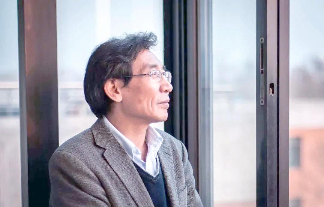 薛其坤落选2026年诺贝尔奖是一个极其危险的信号。往年都是西方用诺奖给中国科研立