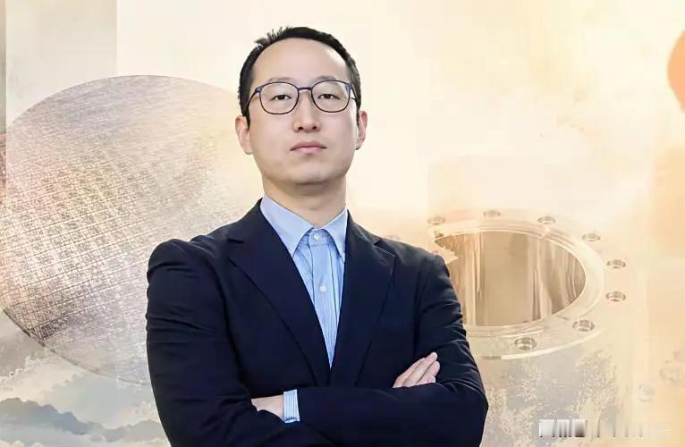 华为宣布韬定律后，芯片华裔天才果断回国，给了台积电当头一棒！2026年5月