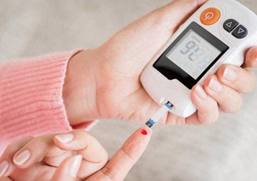 上海交大发现：能活过70岁的糖尿病人，身上大多都有这5种特征糖尿病这个病，很