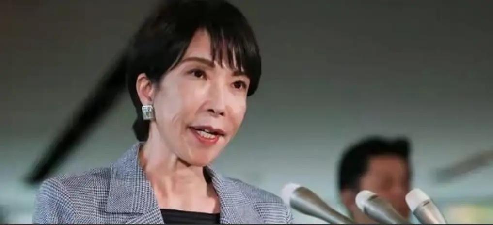 玩火自焚！日本疯狂援乌，终于踩爆了俄罗斯的红线！日本距离乌克兰足足八千公里，