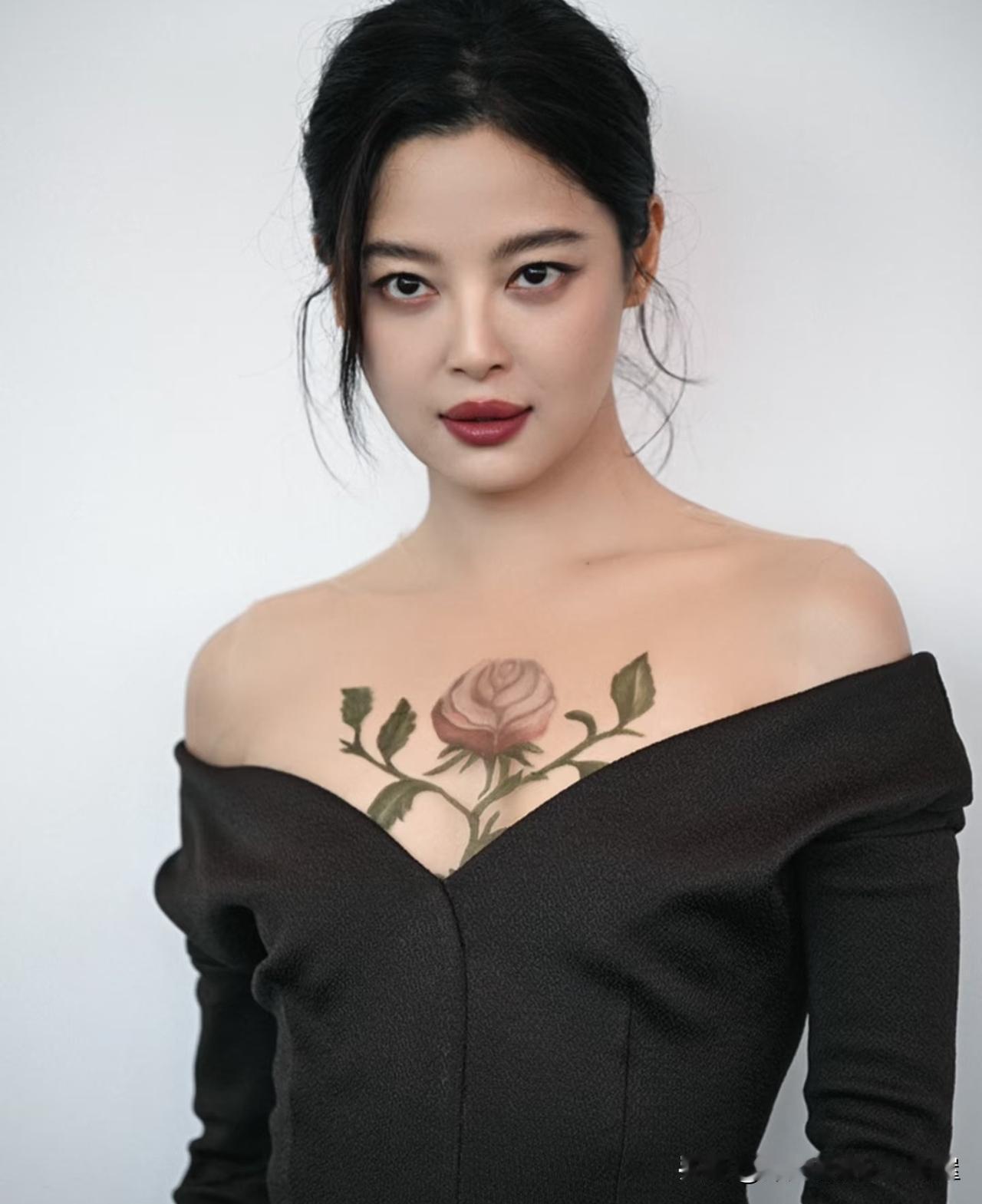 黄渤真的没骗人！不信你看辛芷蕾。原以为她演技一般，长相一般，但是架不住她真