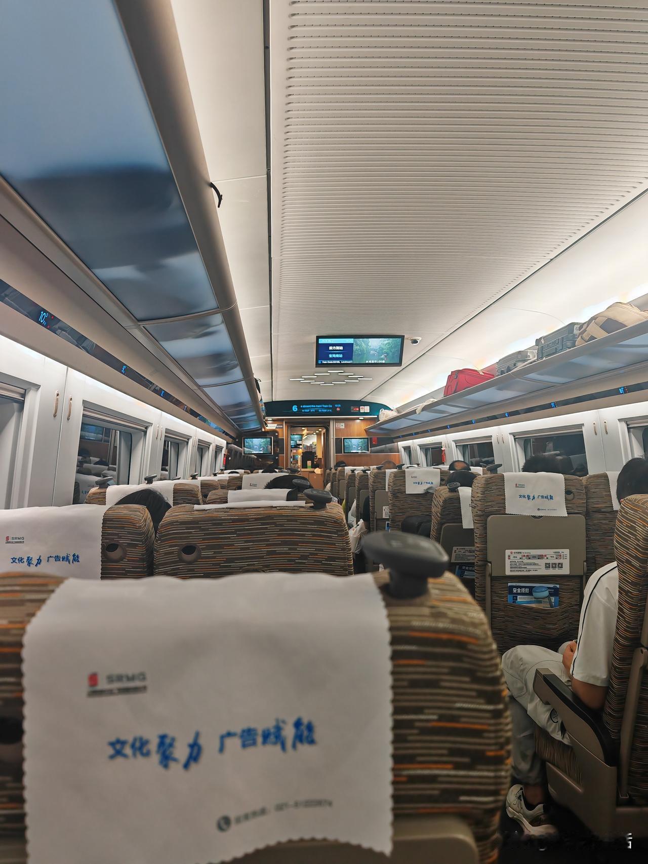 天水和宝鸡虽然挨着，但是从天水南到宝鸡南，坐高铁却要40分钟，而且一路上高铁基本