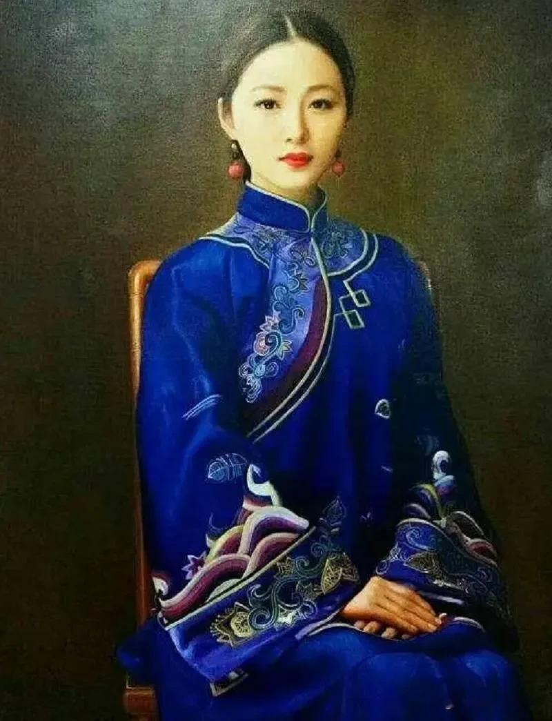 1900年，慈禧第一次见到周莹便问：“你有丈夫吗？”30岁的周莹回答：“我已经守寡14年了。”慈禧一